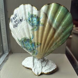 Green and Gold decoupage Art Scallop Shell